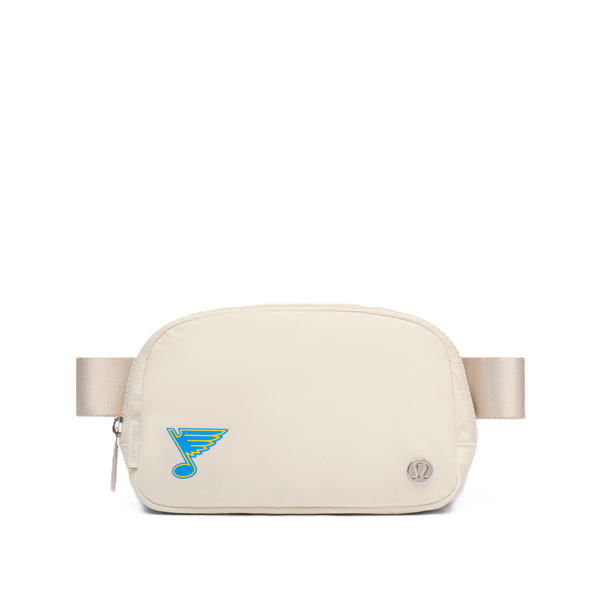 ST. LOUIS BLUES LULULEMON EVERYWHERE BELT BAG - IVORY