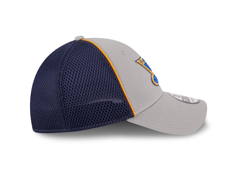 ST. LOUIS BLUES NEW ERA 3930 NOTE STRIPE FLEXFIT - GREY/NAVY