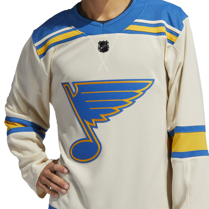 ST. LOUIS BLUES ADIDAS AUTHENTIC WINTER CLASSIC 2022 JERSEY - BEIGE